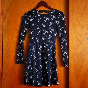 DIVIDED BY H&M | Black Choker Dress